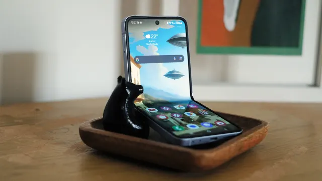 Samsung Z Fold Review